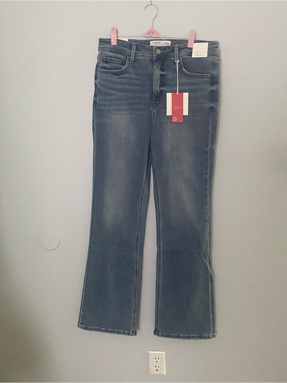Lovervet by Vervet Wide Leg Flare Jeans in Washed Blue size 13/31 NWT